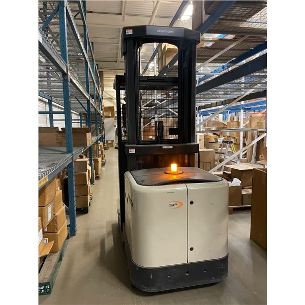 Crown SP3500 Series Order Picker Forklift - Model 3500 (7710) - 3,000 lb Capacity