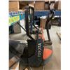 Image 6 : Toyota 8HBW23 Electric Pallet Jack â€“ 4,500 lb Capacity, Model 8HBW23, Working Co