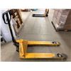 Image 2 : Cholift 2500kg Pallet Jack