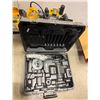 Image 3 : DeWalt Router System Bundle - Plunge Base, Fixed Base, & Hard Case