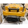 Image 5 : DeWalt DW735 13" Thickness Planer w/Stand