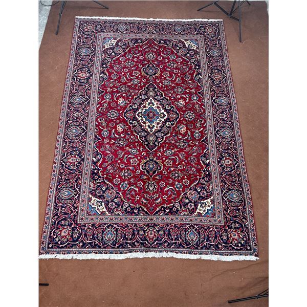 Hakan Kourosh 100% Authentic Hand Knotted Wool Persian Rug Handmade in Iran  Origin: Kashan - Has a 