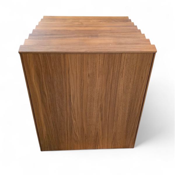 High-End Wood Cabinet (31.5 L x 31.5x W x 35"H)