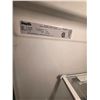 Image 3 : Inglis White Top-Freezer Refrigerator