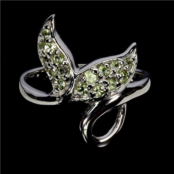 ROUND CUT PERIDOT RING IN 14K WHITE PLATED GOLD OVER 925 STERLING SILVER - SIZE 8 - APPRAISED REPLAC