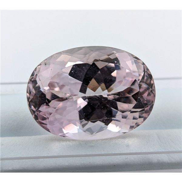 28.94 ct Authenticated Pink Kunzite gemstone ($10,300 Appraisal)
