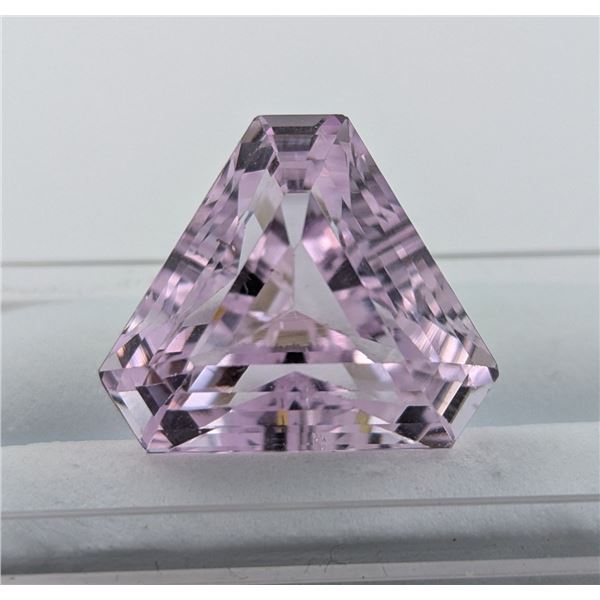 24.88 ct Certified Pink Kunzite gemstone ($12,150 Appraisal)