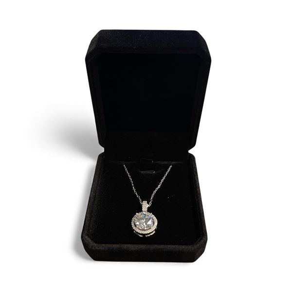 New 925S 5.0ct Simulated Diamond (CZ) Halo Necklace - Adjustable 16" to 18" Long Mounted in 925 Ster