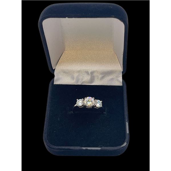 2.00 CT TW GRA CERTIFIED ROUND BRILLIANT CUT MOISSANITE STONES VVS D COLOR WITH A 1.00 CT SET IN CEN