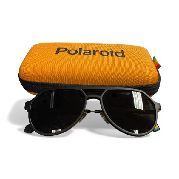 Authentic Polaroid Sunglasses w/Polaroid Case
