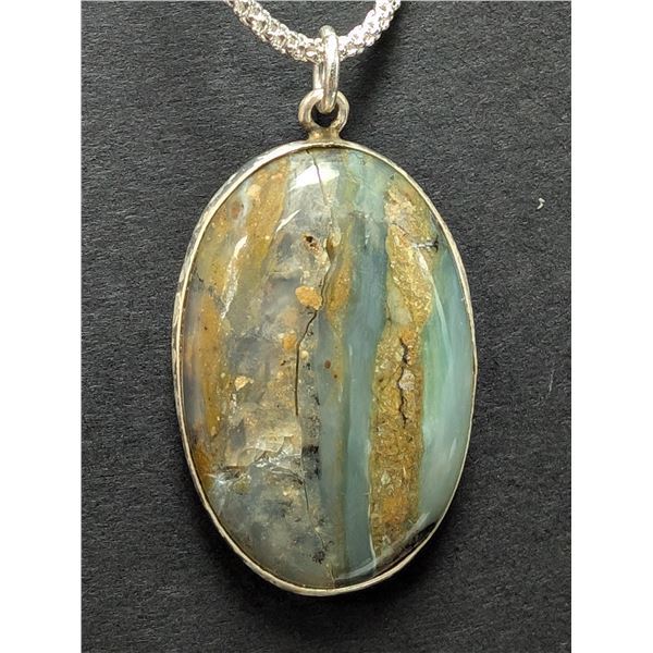 $300, SILVER(7.04g), GARNET NECKLACE 16", retail value $300