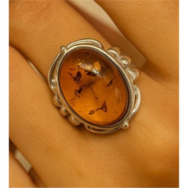 $200, SILVER AMBER RING, appraised/retail value $200