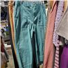 Image 7 : Full Rack of Mixed Clothing - Pants, Tops & Shirts, Assorted Styles & Sizes - Rack Not Included