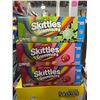 Image 2 : Skittles Original & Sour Gummies 3 x 15-Pack (Best Before Dec 2025) and 1 Case Raindrops Gummy Pizza