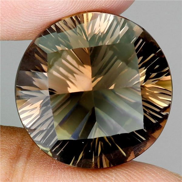 19.81 CT ROUND CUT SMOKY QUARTZ - Estimated Value CAD 1,250