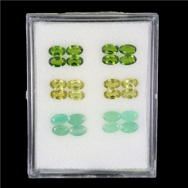 OVAL CUT NATURAL PERIDOT, CHROME DIOPSIDE AND EMERALD 24 pcs. 5.45 CT - Estimated value CAD 2,800