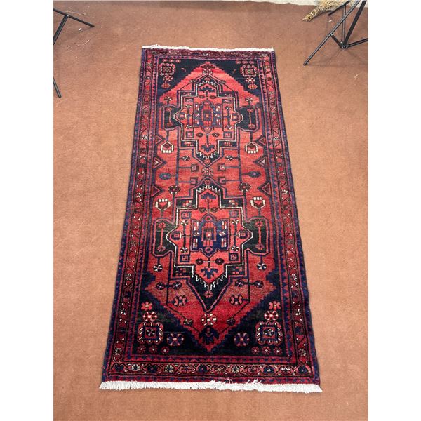 Saveh geometric map 100% Authentic Hand Knotted Wool Persian Rug (Size -Â 7.2Ã— 3.2' - 218Ã