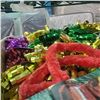 Image 3 : Large box of Christmas Supplies - Bags, Decorations, Etc.