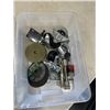 Image 2 : 2 BINS OF HOSE ATTACHMENTS, PEGS, ETC