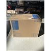 Image 2 : CASE OF TORK FACIAL TISSUE, FLAT BOX, WHITE, 30 BOXES OF 100 TISSUES PER CASE