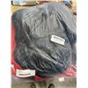 Image 2 : 2 ASSORTED SIZE WATERPROOF REVERSIBLE BLANKETS