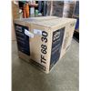 Image 3 : NEW CASE OF TORK FACIAL TISSUE, CUBE WHITE SOFT, 36 CUBES OF 94 TISSUES PER CASE