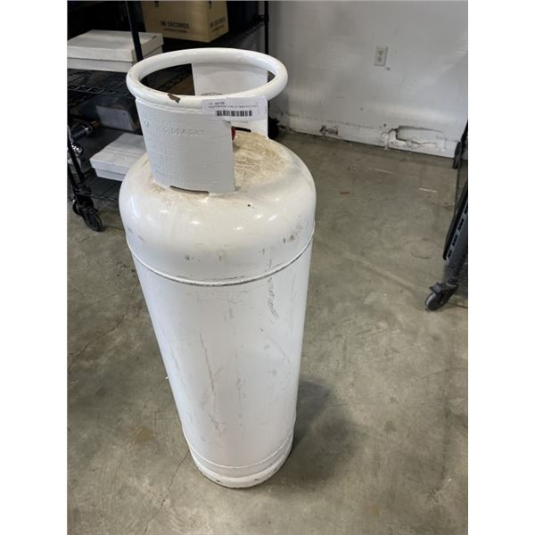 100LB PRPAONE TANK W/  MANUFACTURER DATE OF 07/19 - GOOD UNTIL 07/2029