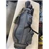 Image 1 : GOLF BAG WITH CLUBS