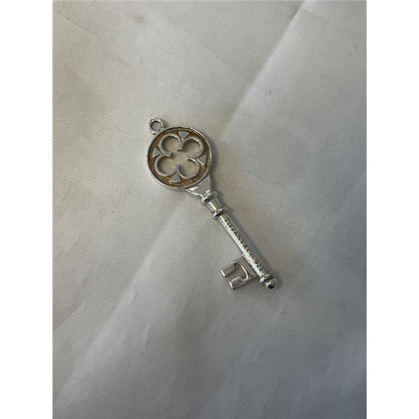 TIFFANY AND CO 925 STERLING SILVER REPLICA KEY PENDANT