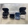 Image 2 : 8 ASSORTED PAIRS OF BLUETOOTH EARBUDS,