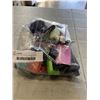 Image 1 : LARGE LOT OF EVAPES AND BATTERIES
