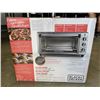 Image 3 : BLACK & DECKER CONVECTION TOASTER OVEN - TESTED WORKING, RETAIL $199