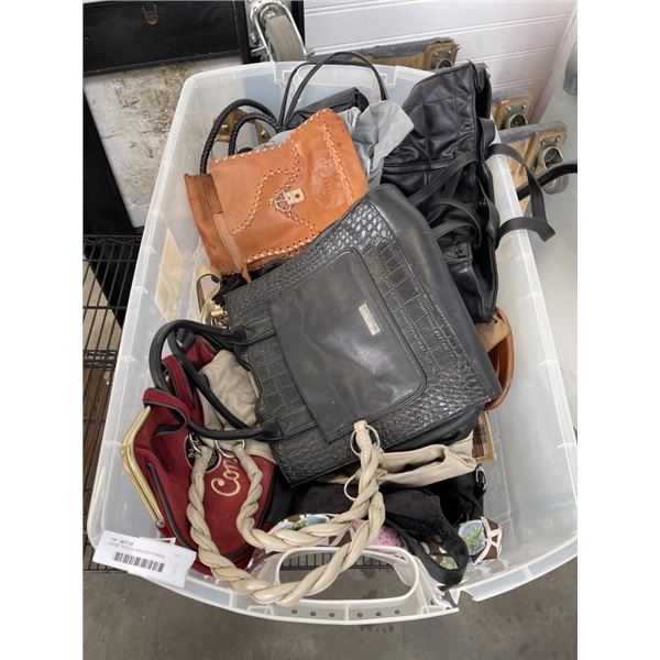 LARGE TOTE W/ ASSORTED PURSES