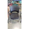 Image 2 : 2 BLACK OFFICE CHAIRS - ONE ROLLING