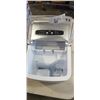Image 2 : INSIGNIA 26LB PORTABLE ICE MAKER - TESTED WORKING