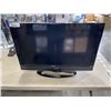 Image 1 : SAMSUNG 32 INCH TV W/ REMOTE