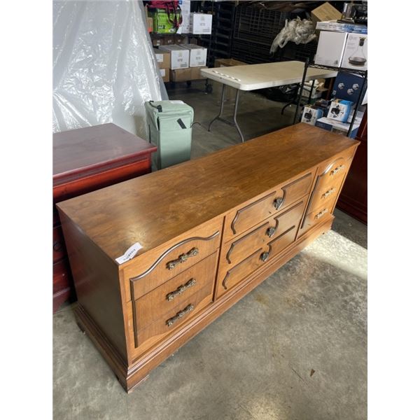 9 DRAWER DRESSER
