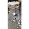 Image 3 : SET OF 3 OUTDOOR NESTING PLANT STANDS AND PLANT POT CHAIR