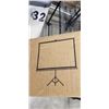 Image 2 : VIVO 100 INCH TRIPOD PORTABLE PROJECTOR SCREEN