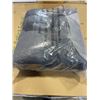 Image 2 : NEW 60 X 80 INCH WATERPROOF REVERSIBLE BLANKET