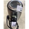Image 2 : SALTON DIGITAL ELECTRIC KETTLE WORKING