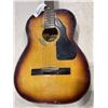 Image 2 : DANA GUITAR