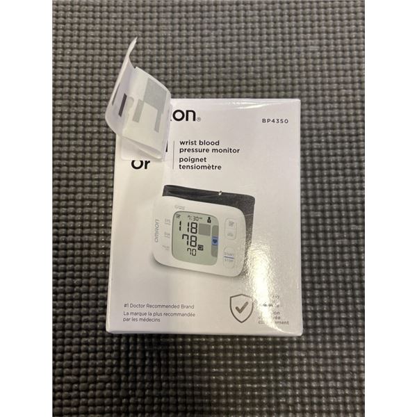 OMRON GOLD WRIST WIRELESS BLUETOOTH WRIST BLOOD PRESSURE MONITOR - TESTED WORKING, RETAIL $109