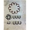 Image 3 : Decorative Horseshoe Art and Hangers