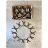 Image 4 : Decorative Horseshoe Art and Hangers