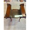 Image 3 : Ornate Wood Glass Top Side Table