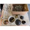 Image 1 : Quantity of vintage electric lamp parts