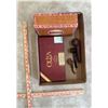 Image 2 : Quantity of cigar boxes and vintage pipes, leather pipe case.