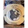Image 2 : Assortment of 8 Collector plates, frames and stands