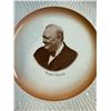 Image 8 : Assortment of 8 Collector plates, frames and stands